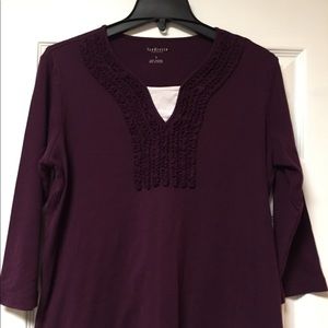 Plum t-shirt with ruffles and white inset. Sz L.